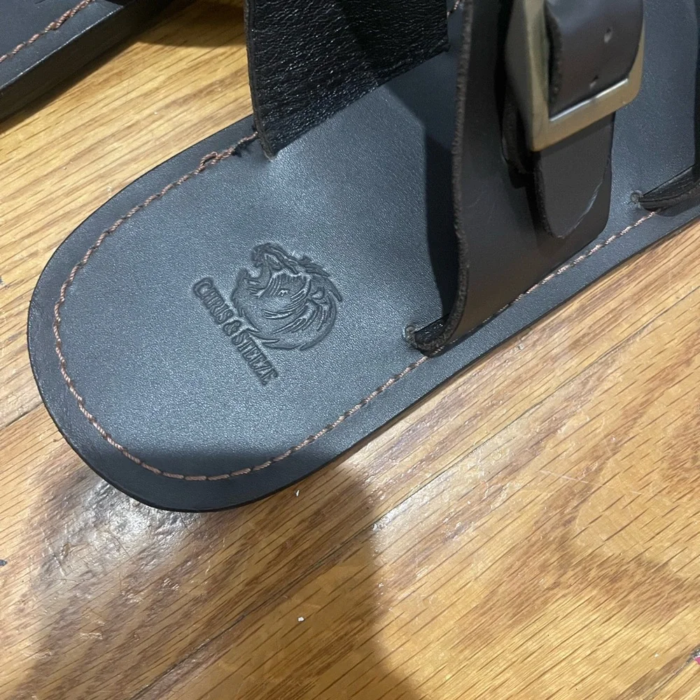 Chris & Steeze Dark Brown Sandals with Buce on side Sz 11 (44) - Picture 11 of 16